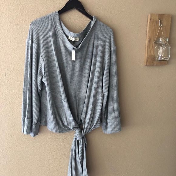 Waffle knit bottom tie top - Picture 2 of 2